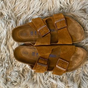 Like New Birkenstock Sandals size 38